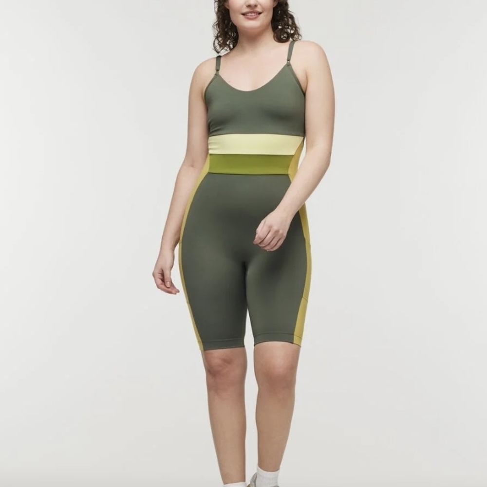 NWT Cotopaxi Muevo Bodysuit-Fatigue